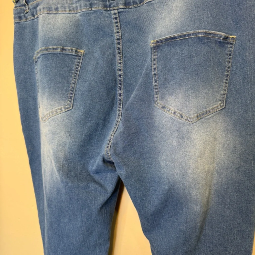 SHEIN | Plus Size Factory Distressed High Rise Stretchy Skinny Jeans